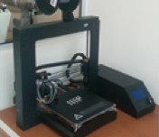 Impresora 3D e insumos